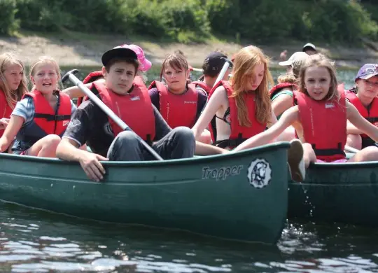 Auf Klassenfahrt mit HEROLÉ: Nutzen Sie die Chance eine Canadiertour in der Eifel zu erleben