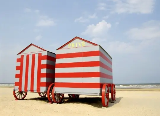 Auf Klassenfahrt mit HEROLÉ: Strand an der flämischen Nordseeküste.