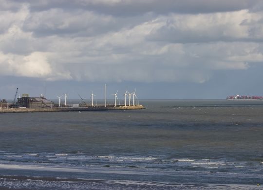 Klassenfahrten Flämische Nordseeküste - Zeebrügge Klassenfahrten Flämische Nordseeküste - Hafen von Zeebrügge