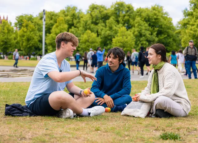 Park Auf Klassenfahrt mit HEROLÉ: Freizeit im Park