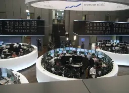 Börse in Frankfurt  Auf Klassenfahrt mit HEROLÉ: Börse in Frankfurt.