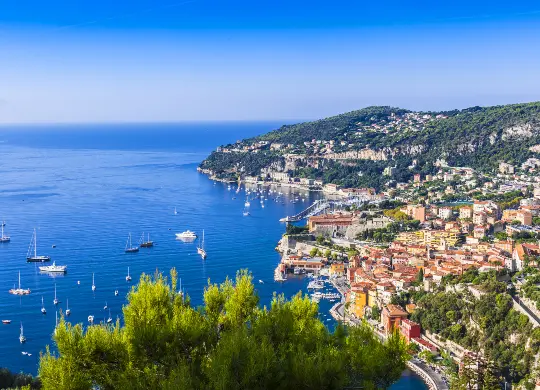 Auf Klassenfahrt mit HEROLÉ: Villefrance an der Côte d'Azur.