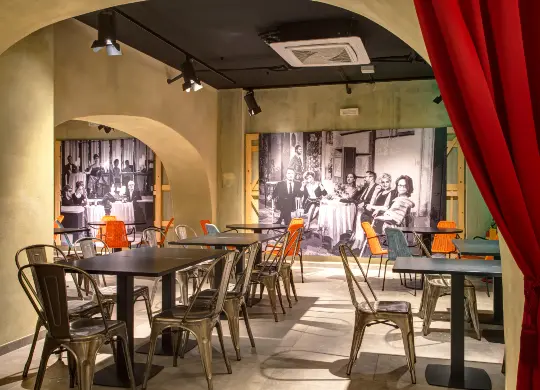 Auf Klassenfahrt mit HEROLÉ: Frühstücksraum im Meininger Hotel in Rom