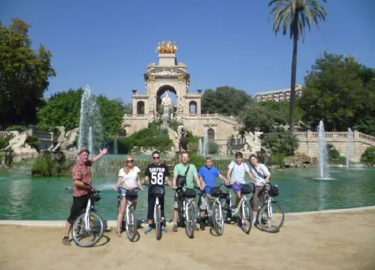 Geführte Fahrradtour in Barcelona Auf Klassenfahrt mit HEROLÉ: Geführte Fahrradtour in Barcelona