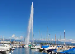 Auf Klassenfahrt mit HEROLÉ: Ein schöner Blick auf den Genfer See in Genf.