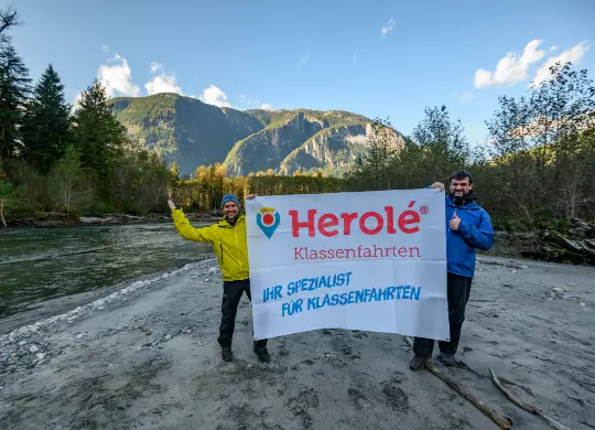 Geschäftsführer Carsten Herold zusammen mit Wilderness International in Kanada Auf Klassenfahrt mit HEROLÉ: Wir schützen Regenwald - den HEROLÉ Forest for Future