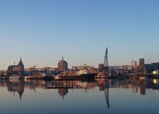 Auf Klassenfahrt mit HEROLÉ: Hafen in Rostock