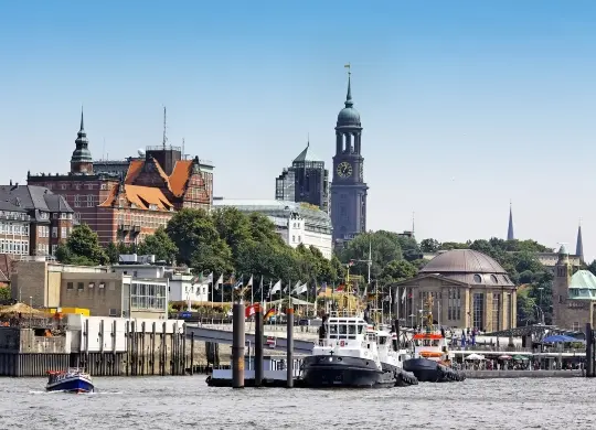 Auf Klassenfahrt mit HEROLÉ: Hafen in Hamburg.