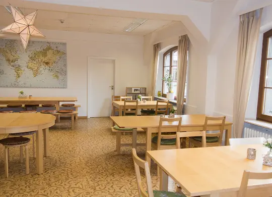 Auf Klassenfahrt mit HEROLÉ: In Steffis Hostel in Heidelberg