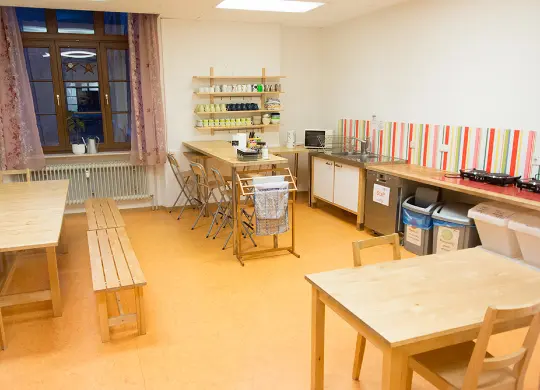 Auf Klassenfahrt mit HEROLÉ: In Steffis Hostel in Heidelberg