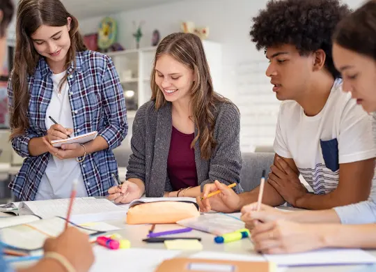 HEROLÉ und uzinzo haben das Förderprogramm "Mission: Schule gestaltet Zukunft" ins Leben gerufen Mit dem Förderprogramm "Mission: Schule gestaltet Zukunft" fördern HEROLÉ und uzinzo nachhaltige Schul-Initiativen mit bis zu 1.000 Euro!
