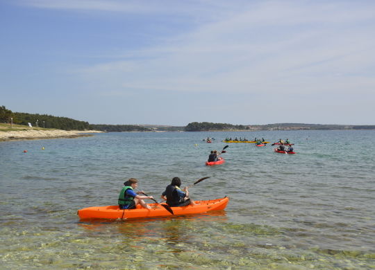 Kajakausflug in Istrien Auf Klassenfahrt mit HEROLÉ: Kajakausflug in Istrien