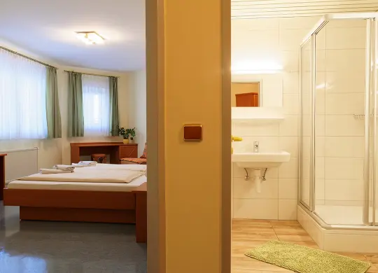 Auf Klassenfahrt mit HEROLÉ: Im Jugendgästehaus Klagenfurt