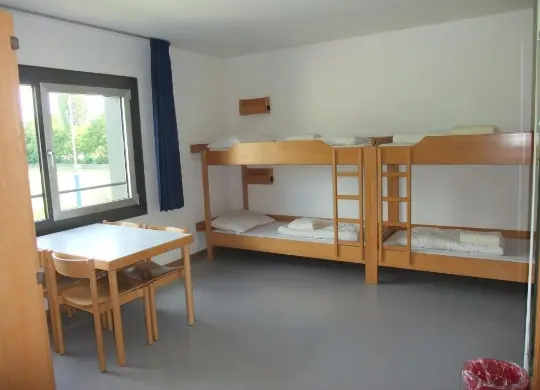 Auf Klassenfahrt mit HEROLÉ: Mehrbettzimmer in der Jugendherberge Heidelberg International.