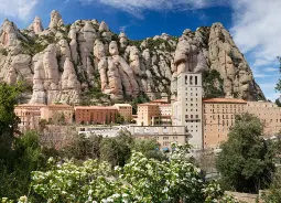 Auf Klassenfahrt mit HEROLÉ: Montserrat in Katalonien.