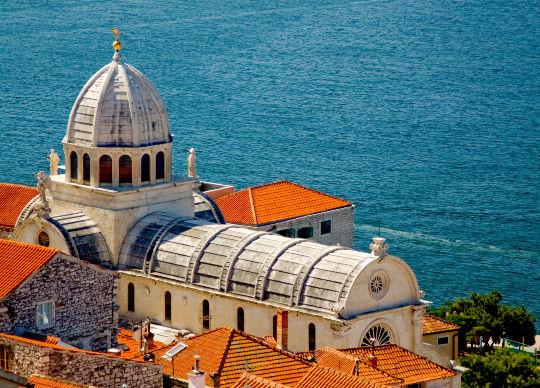 Kathedrale des Heiligen Jakob Sibenik in Norddalmatien Auf Klassenfahrt mit HEROLÉ: Kathedrale des Heiligen Jakob in Sibenik