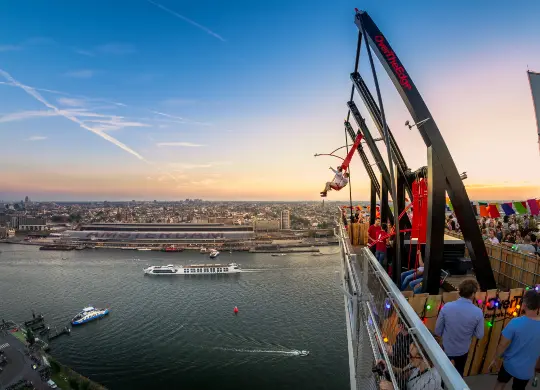 Auf Klassenfahrt mit HEROLÉ: A'DAM Lookout - 360° in Amsterdam.