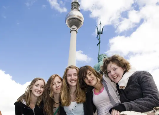 Auf Klassenfahrt mit HEROLÉ: Fernsehturm in Berlin.