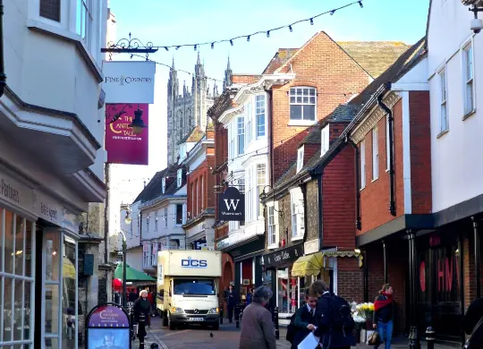 Auf Klassenfahrt mit HEROLÉ: Stadtzentrum in Canterbury.