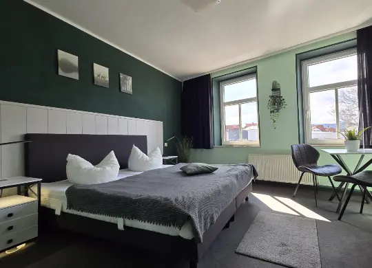 Auf Klassenfahrt mit HEROLÉ: Zweibettzimmer im Harz Hostel in Wernigerode