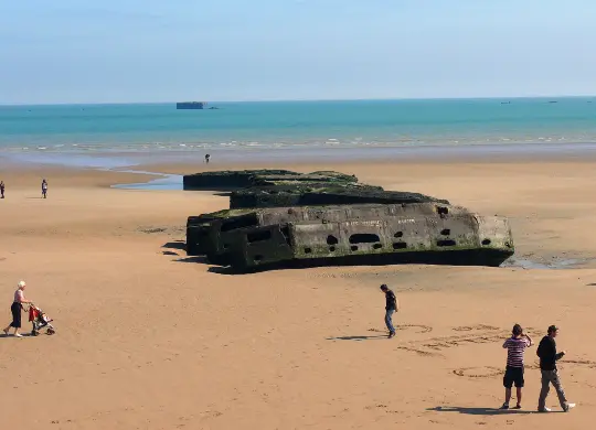 Auf Klassenfahrt mit HEROLÉ: Arromanches in der Normandie.