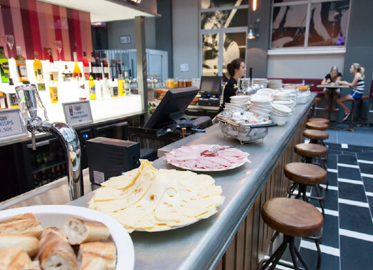 St. Christophers Inn Gare du Nord in Paris Auf Klassenfahrt mit HEROLÉ: St. Christophers Inn Gare du Nord in Paris.