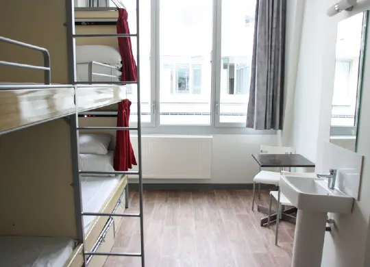 Auf Klassenfahrt mit HEROLÉ: St. Christophers Inn Gare du Nord in Paris.