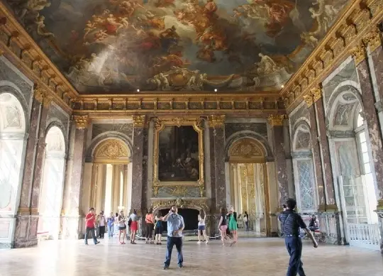 Auf Klassenfahrt mit HEROLÉ: Versailles Saal in Paris.