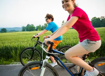 Elbradweg in der sächsischen Schweiz Auf Klassenfahrt mit HEROLÉ: Elbradweg in der sächsischen Schweiz.