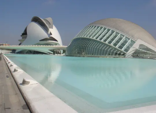 Auf Klassenfahrt mit HEROLÉ: Stadt der Künste und Wissenschaften in Valencia.