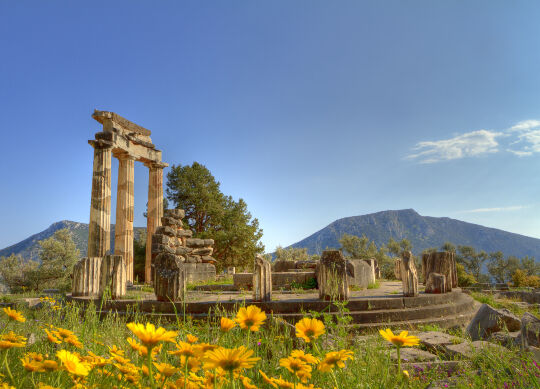 Tholos in Athen Auf Klassenfahrt mit HEROLÉ: Tholos in Athen.