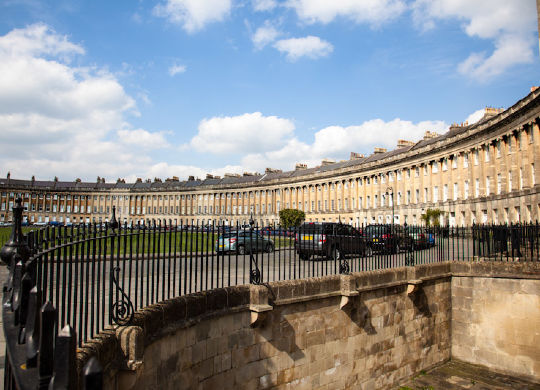 Klassenfahrten Bath - Royal Crescent Klassenfahrten Bath - Blick auf den Royal Crescent