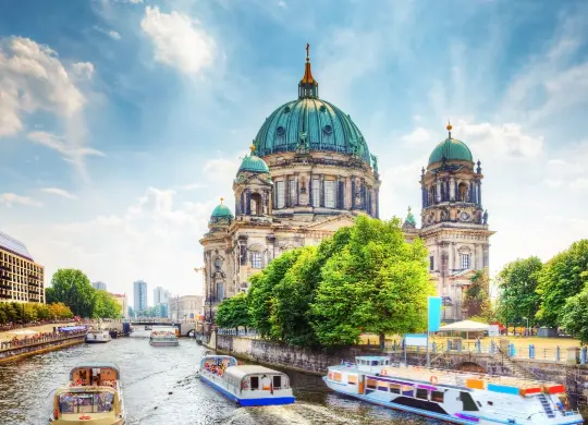 Auf Klassenfahrt mit HEROLÉ: Dom in Berlin.