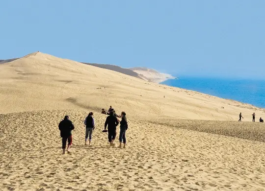 Auf Klassenfahrt mit HEROLÉ: Die Dune de Pilat an der französischen Atlantikküste.