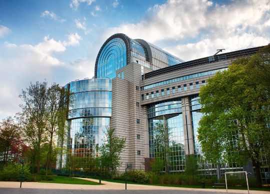 Europäisches Parlament in Brüssel Auf Klassenfahrt mit HEROLÉ: Europäisches Parlament in Brüssel.
