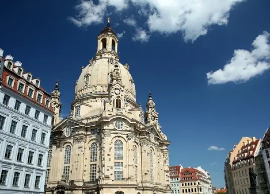 Auf Klassenfahrt mit HEROLÉ: Frauenkirche in Dresden.