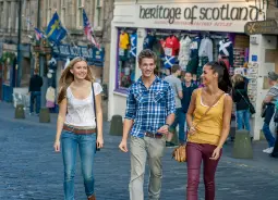 Royal Mile in Edinburgh  Auf Klassenfahrt mit HEROLÉ: Royal Mile in Edinburgh.