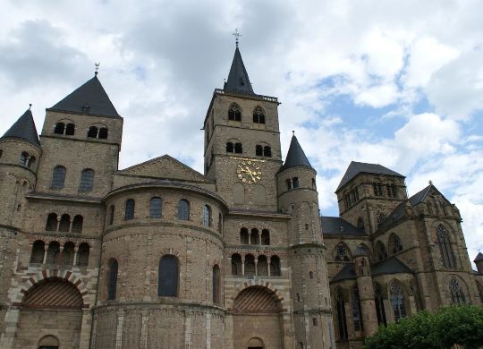 Klassenfahrten Eifel - Dom Trier Klassenfahrten Eifel - Dom Trier