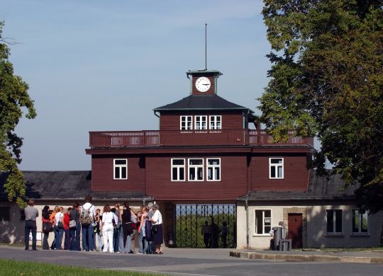 Besuch Buchenwald bei Erfurt Auf Klassenfahrt mit HEROLÉ: Besuch Buchenwald bei Erfurt.