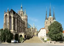 Auf Klassenfahrt mit HEROLÉ: Dom und St. Severi in Erfurt.