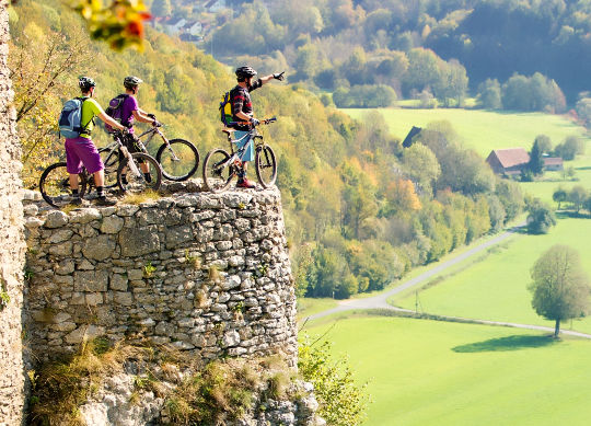 Mountainbike in der fränkischen Schweiz Auf Klassenfahrt mit HEROLÉ: Mountainbike in der fränkischen Schweiz.