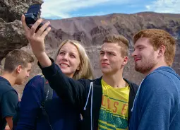 Auf Klassenfahrt mit HEROLÉ: Selfie am Golf von Sorrent.
