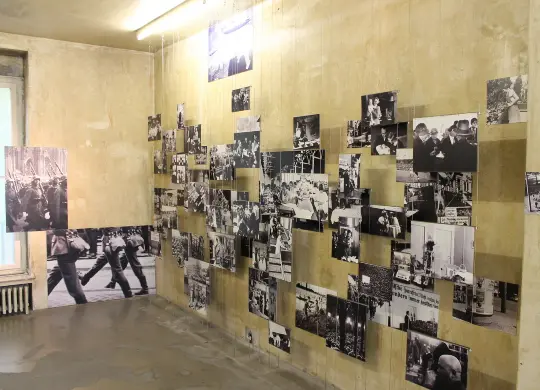 Auf Klassenfahrt mit HEROLÉ: NS-Dokumentationszentrum der Stadt in Köln.