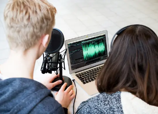 Auf Klassenfahrt mit HEROL&Eacute;: Workshop Medien in K&ouml;ln.