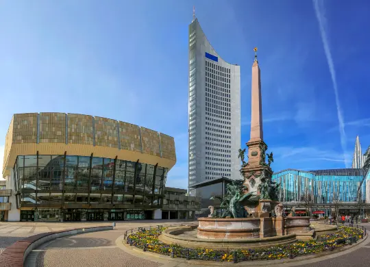 Auf Klassenfahrt mit HEROLÉ: Augustusplatz in Leipzig.