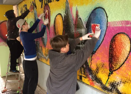 Auf Klassenfahrt mit HEROLÉ: Workshop Grafitti in Leipzig.
