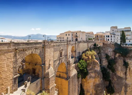 Auf Klassenfahrt mit HEROLÉ: Puente Nuevo in Málaga.
