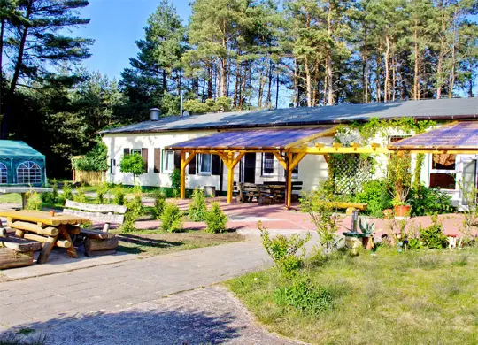 Auf Klassenfahrt mit HEROLÉ: Waldhaus an den Mecklenburger Seen.