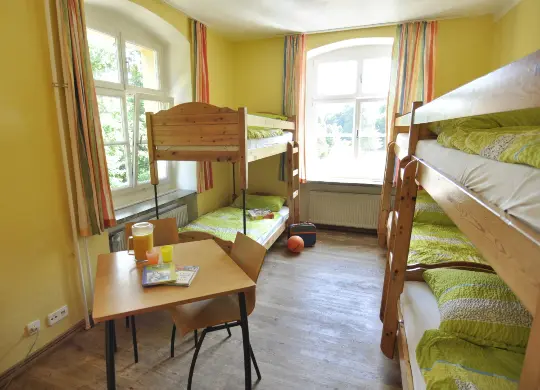 Auf Klassenfahrt mit HEROLÉ: Schloss Gadow Mehrbetzimmer in Prignitz