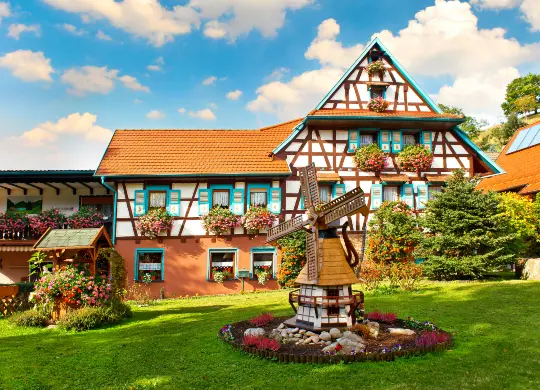 Auf Klassenfahrt mit HEROLÉ: Fachwerkhaus im Schwarzwald.